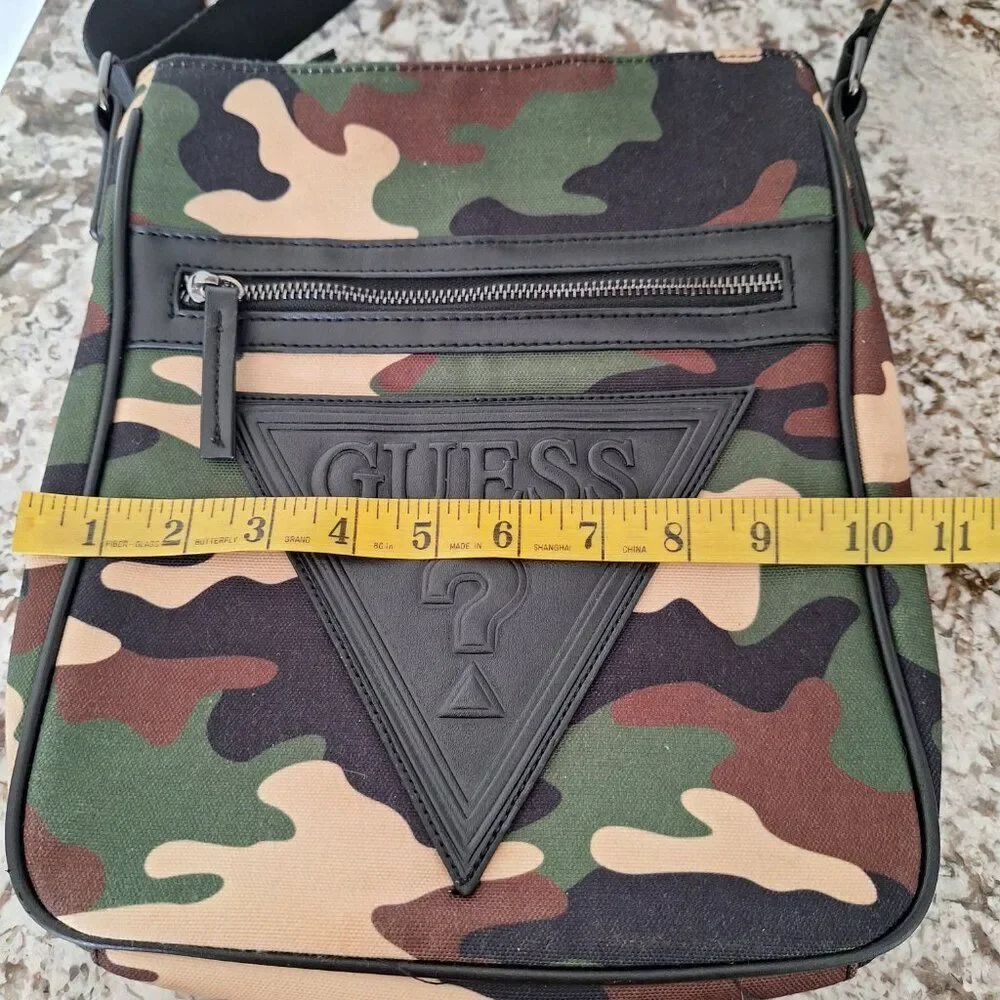 GUESS Camo Men’s‎ Bag